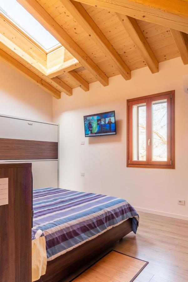 Relais Des Roches Bed & Breakfast Сона Екстериор снимка