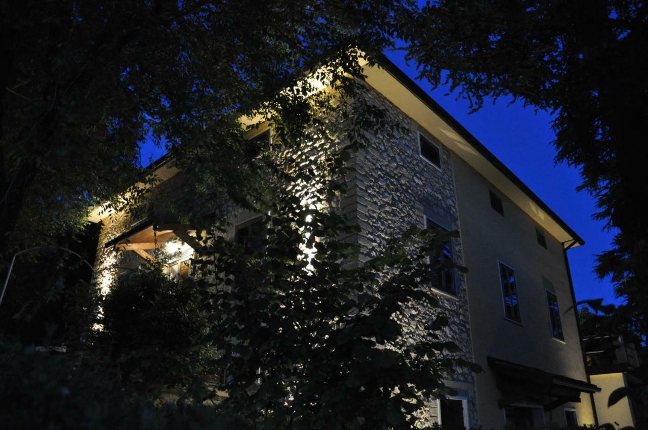 Relais Des Roches Bed & Breakfast Сона Екстериор снимка