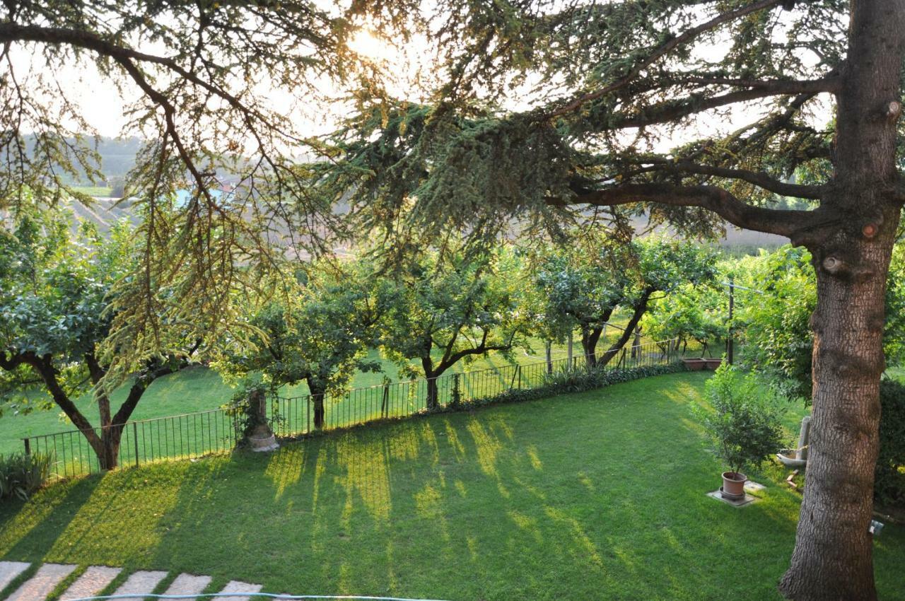 Relais Des Roches Bed & Breakfast Сона Екстериор снимка