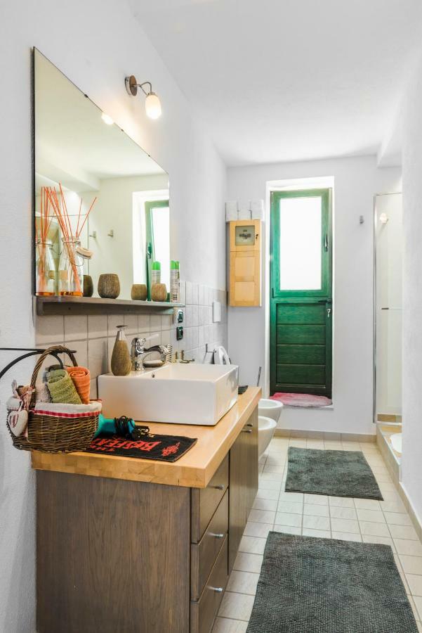 Relais Des Roches Bed & Breakfast Сона Екстериор снимка